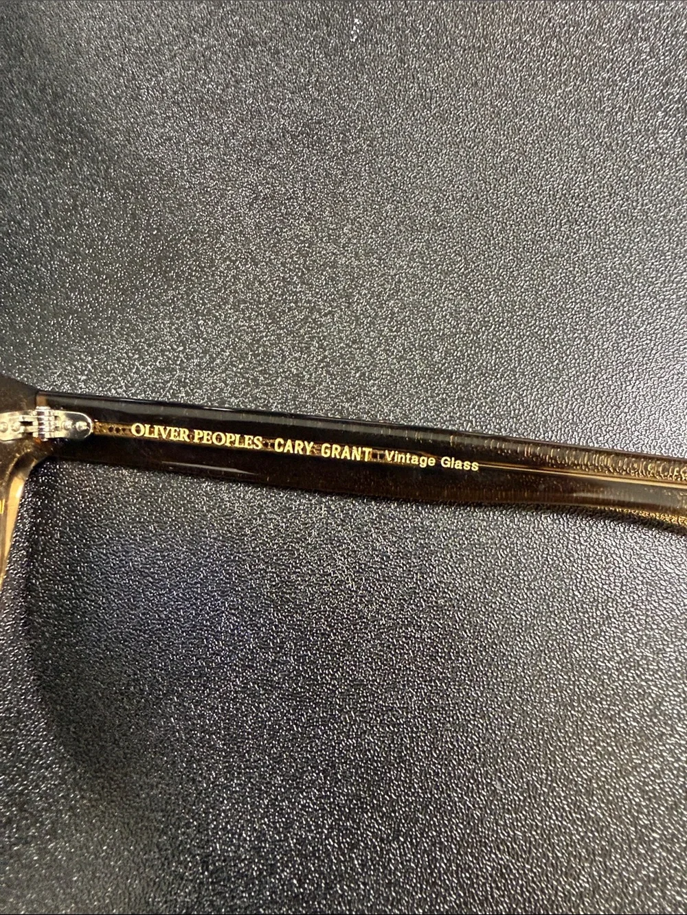 Oliver Peoples ov5513SU Frame Sunglasses with Blue Lenses